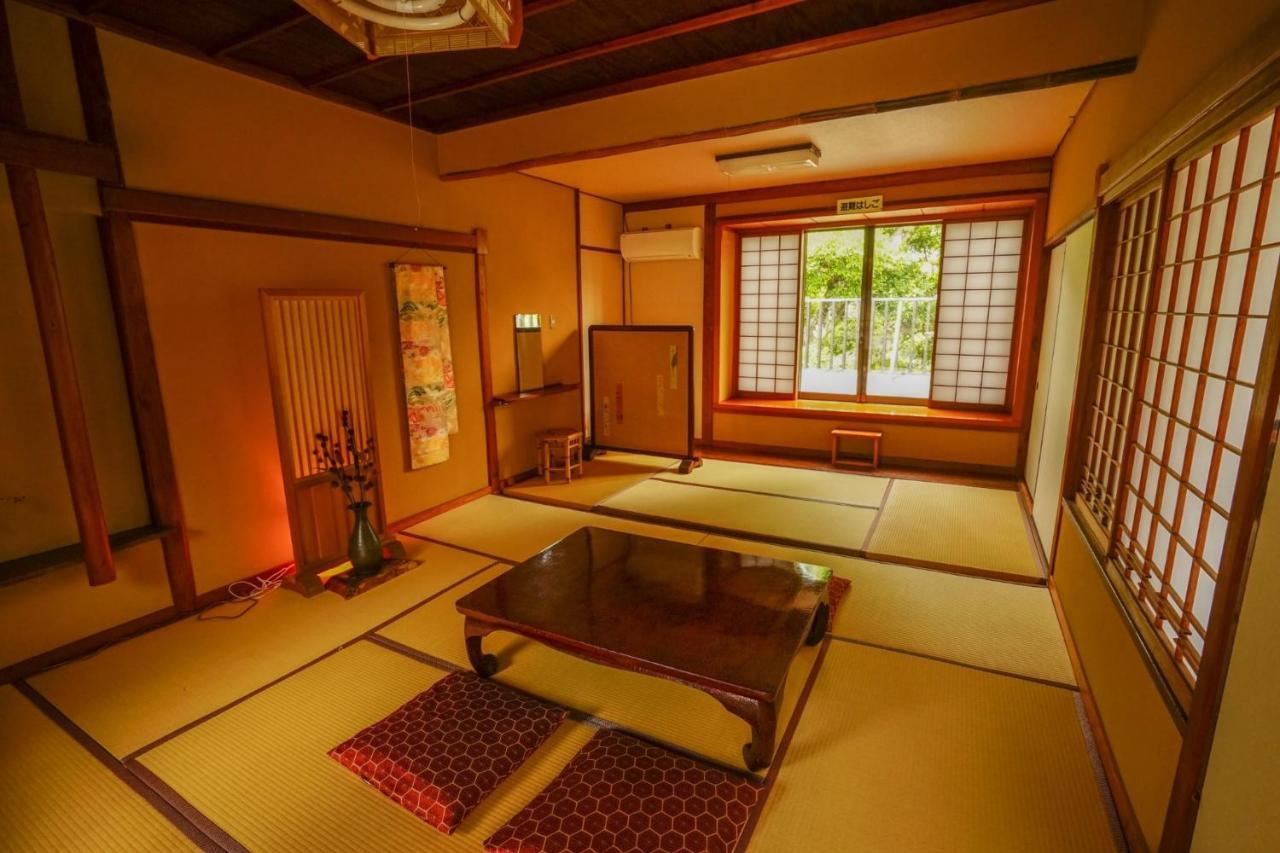 Onsen Yado Mizuguchi Izu  Bilik gambar